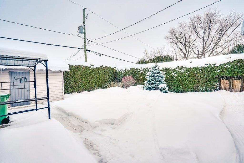 









26


Rue de l'Abbé-Desautels

,
Gatineau (Gatineau),




QC
J8T3E6

