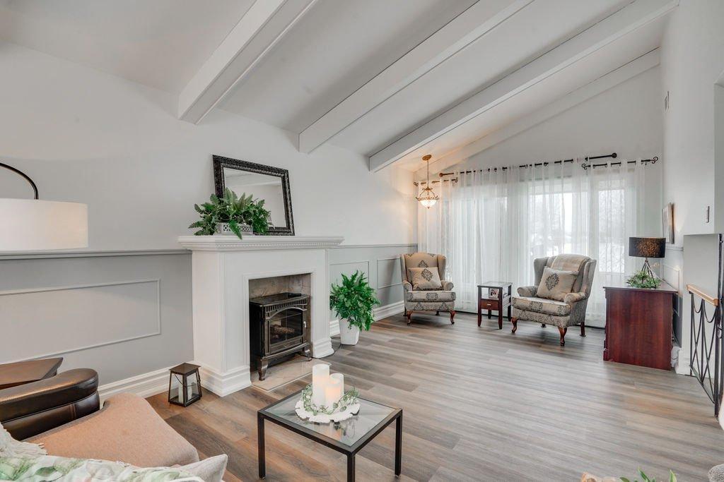 









26


Rue de l'Abbé-Desautels

,
Gatineau (Gatineau),




QC
J8T3E6

