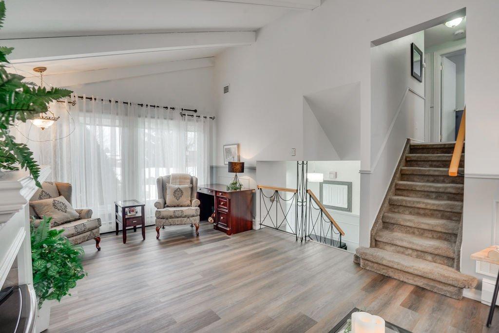 









26


Rue de l'Abbé-Desautels

,
Gatineau (Gatineau),




QC
J8T3E6

