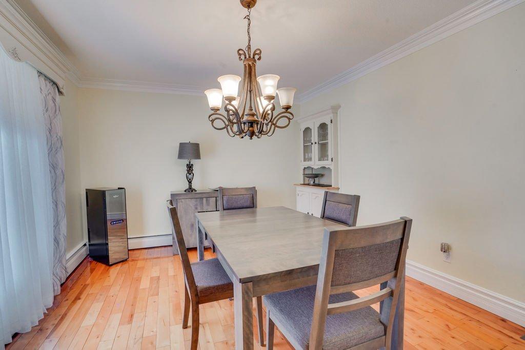 









26


Rue de l'Abbé-Desautels

,
Gatineau (Gatineau),




QC
J8T3E6

