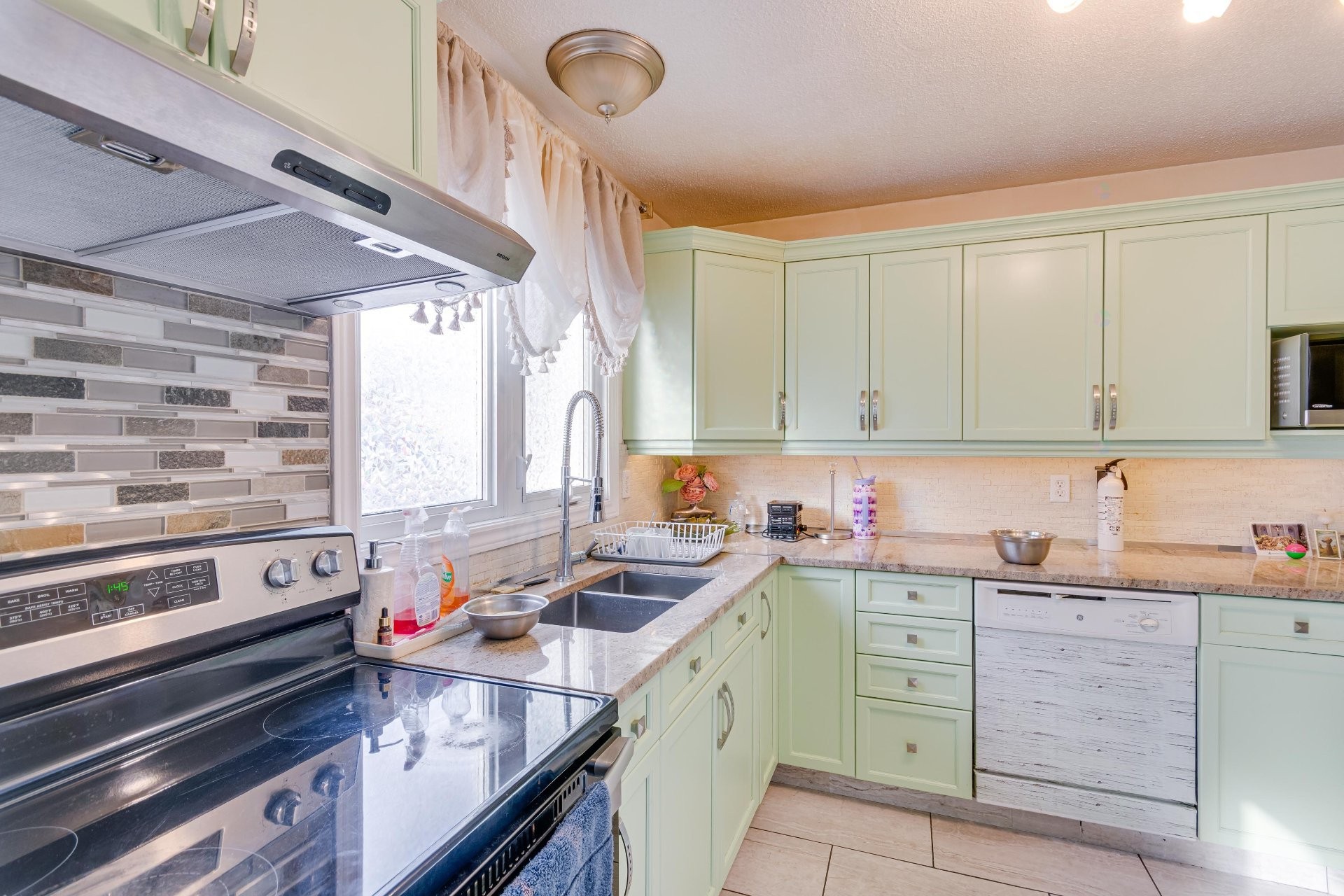 









60


Rue de la Nouvelle-France

,
Gatineau (Gatineau),




QC
J8T6B9

