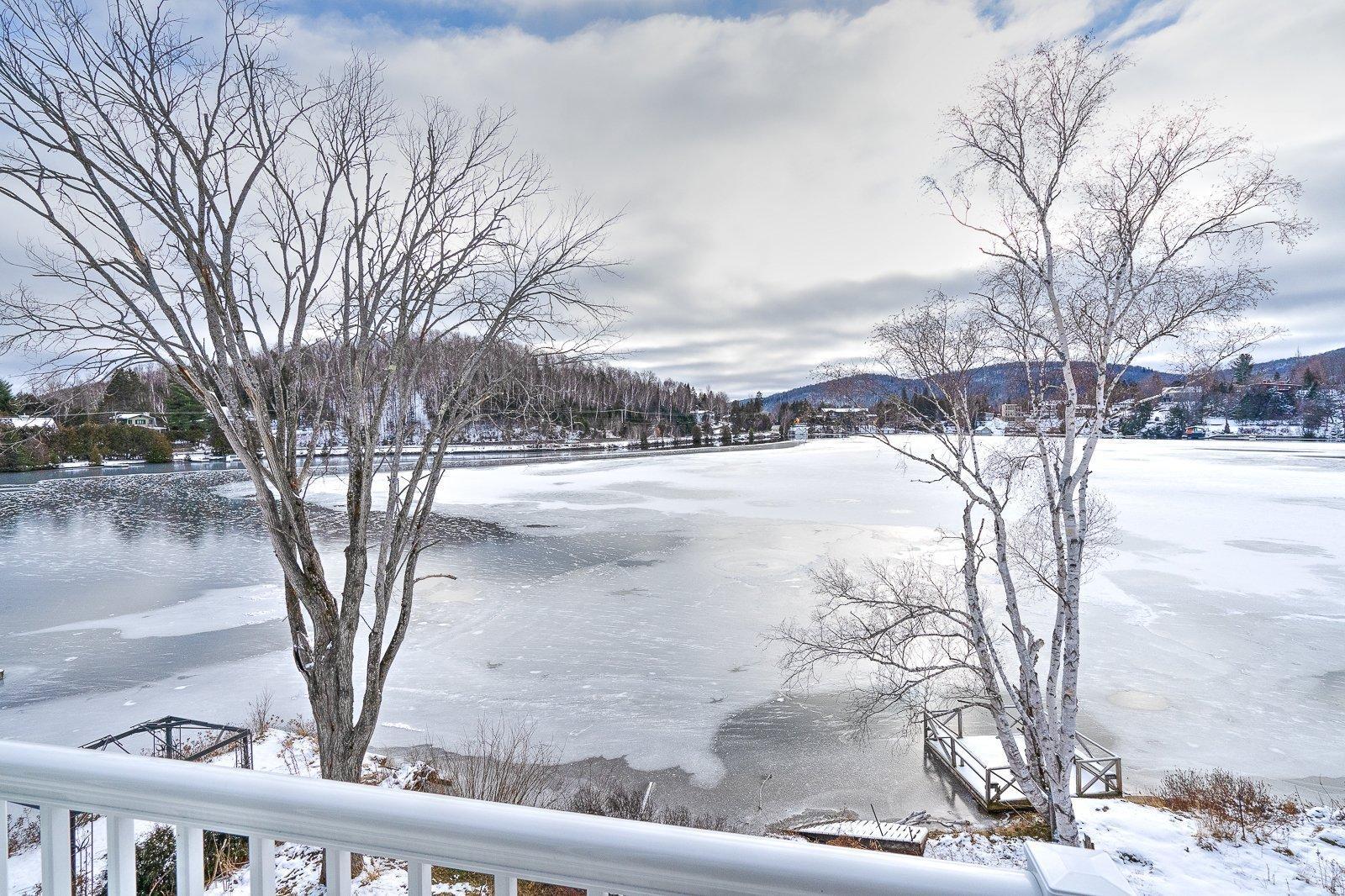 









20


Rue Larocque O.

, 11,
Sainte-Agathe-des-Monts,




QC
J8C1A2

