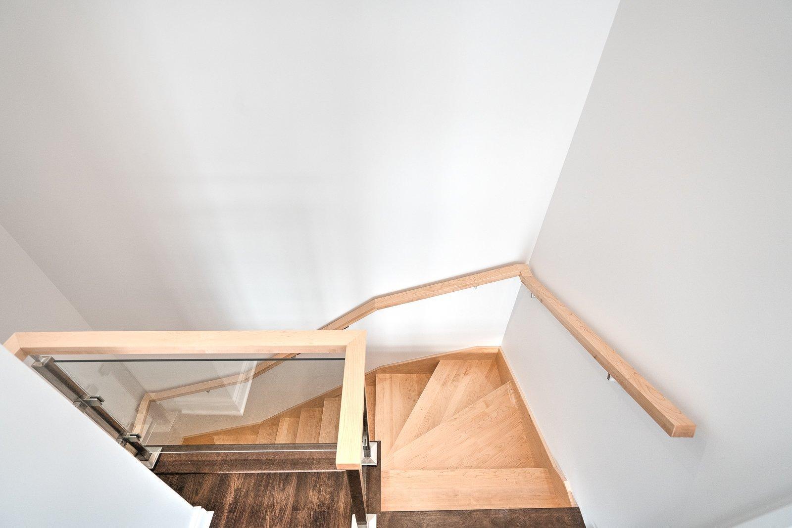 









20


Rue Larocque O.

, 11,
Sainte-Agathe-des-Monts,




QC
J8C1A2

