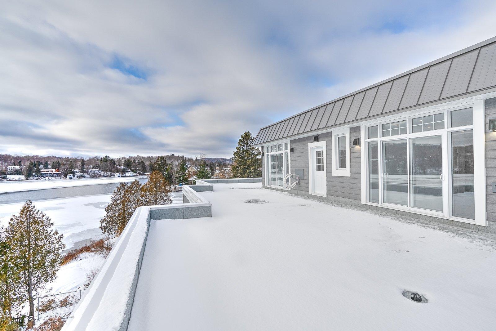 









20


Rue Larocque O.

, 11,
Sainte-Agathe-des-Monts,




QC
J8C1A2

