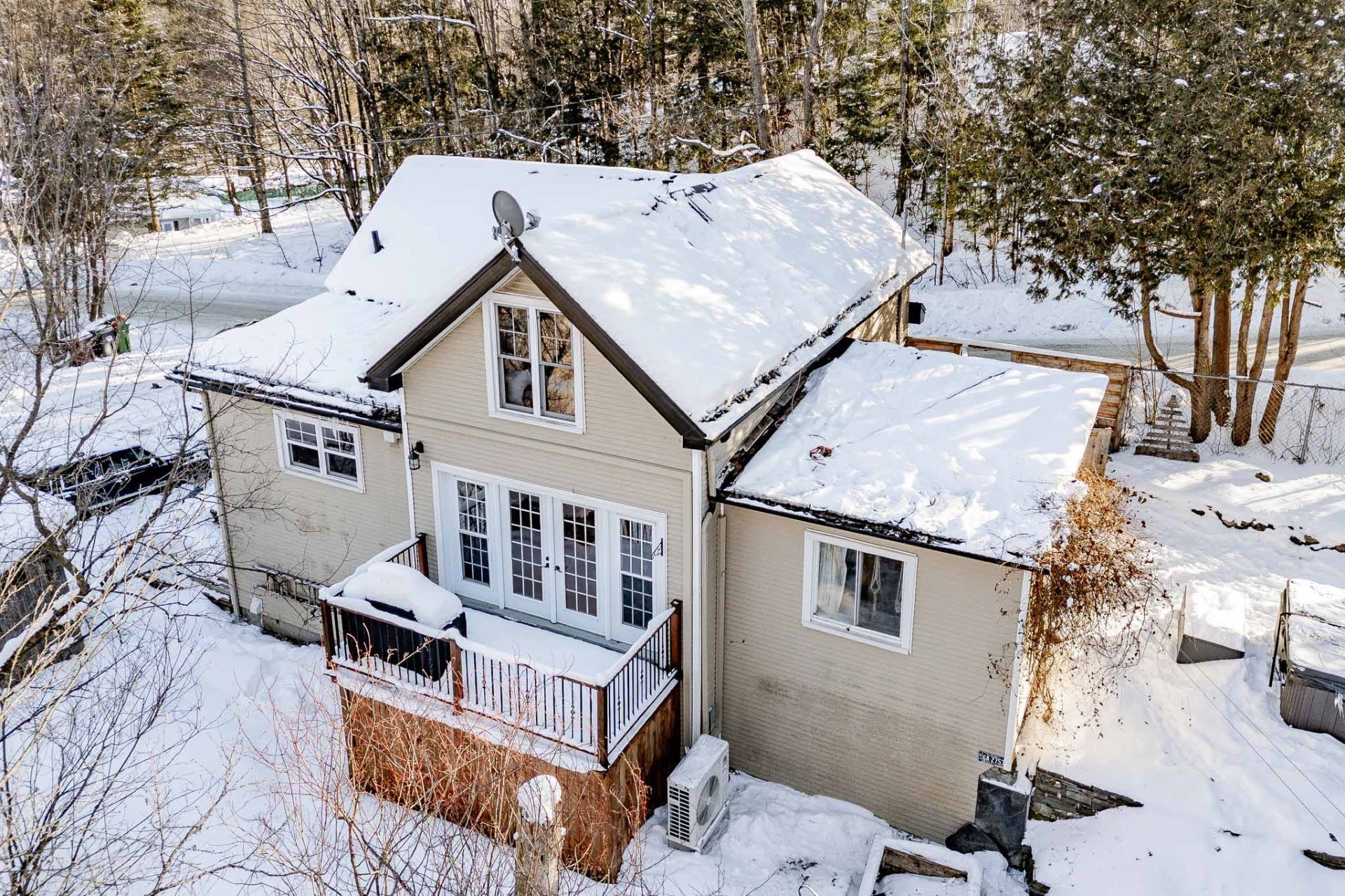 









54


Rue Downs

,
Sherbrooke (Lennoxville),




QC
J1M1Z1

