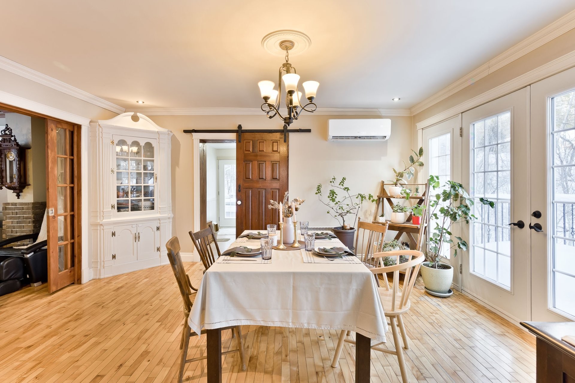 









54


Rue Downs

,
Sherbrooke (Lennoxville),




QC
J1M1Z1

