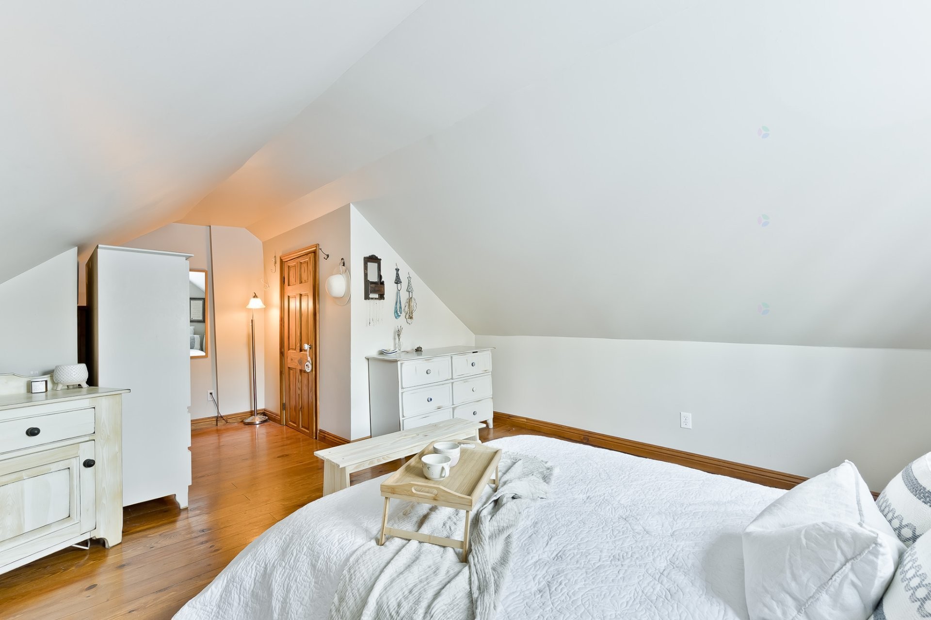 









54


Rue Downs

,
Sherbrooke (Lennoxville),




QC
J1M1Z1

