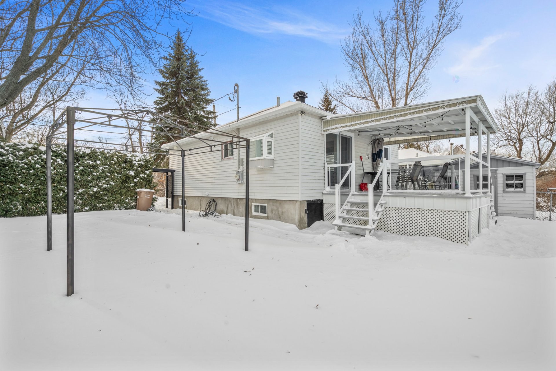 









5


Rue Île-Mathieu

,
Laval (Saint-François),




QC
H7A4C6

