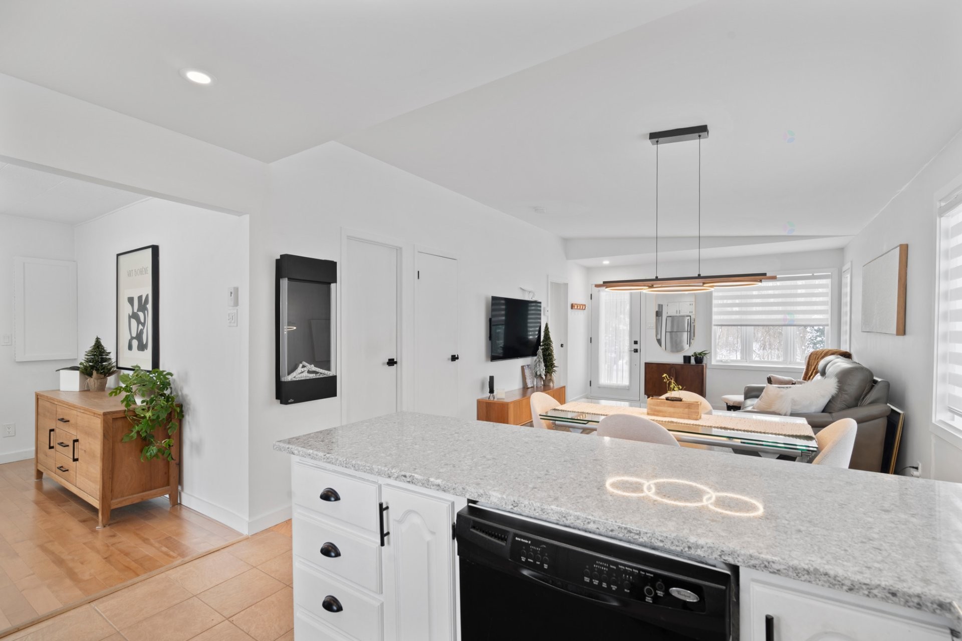 









5


Rue Île-Mathieu

,
Laval (Saint-François),




QC
H7A4C6

