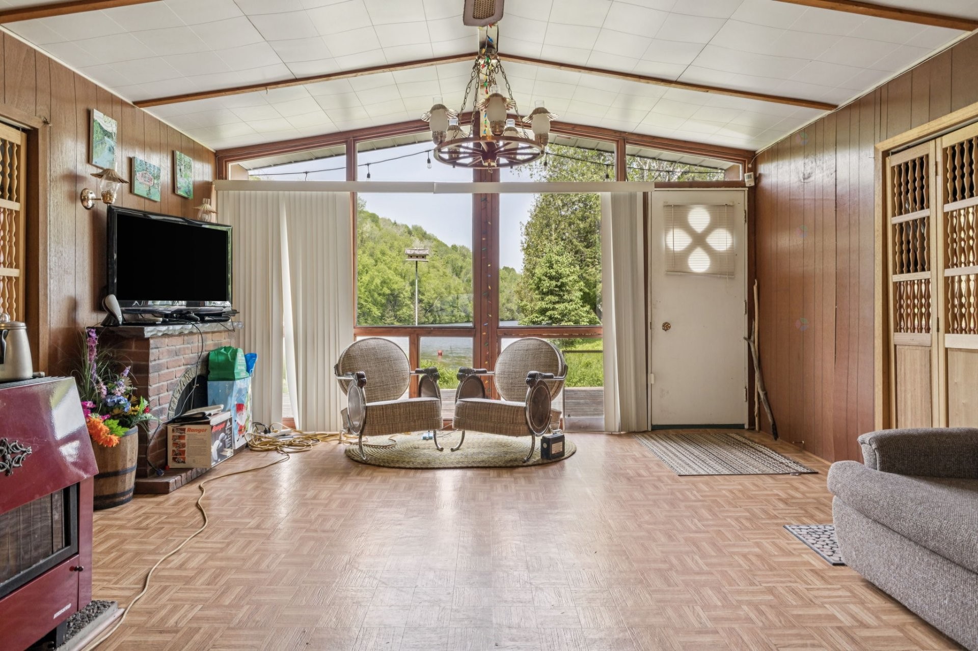 









829


Ch. Cléo-Fournier

,
La Pêche,




QC
J0X1S0

