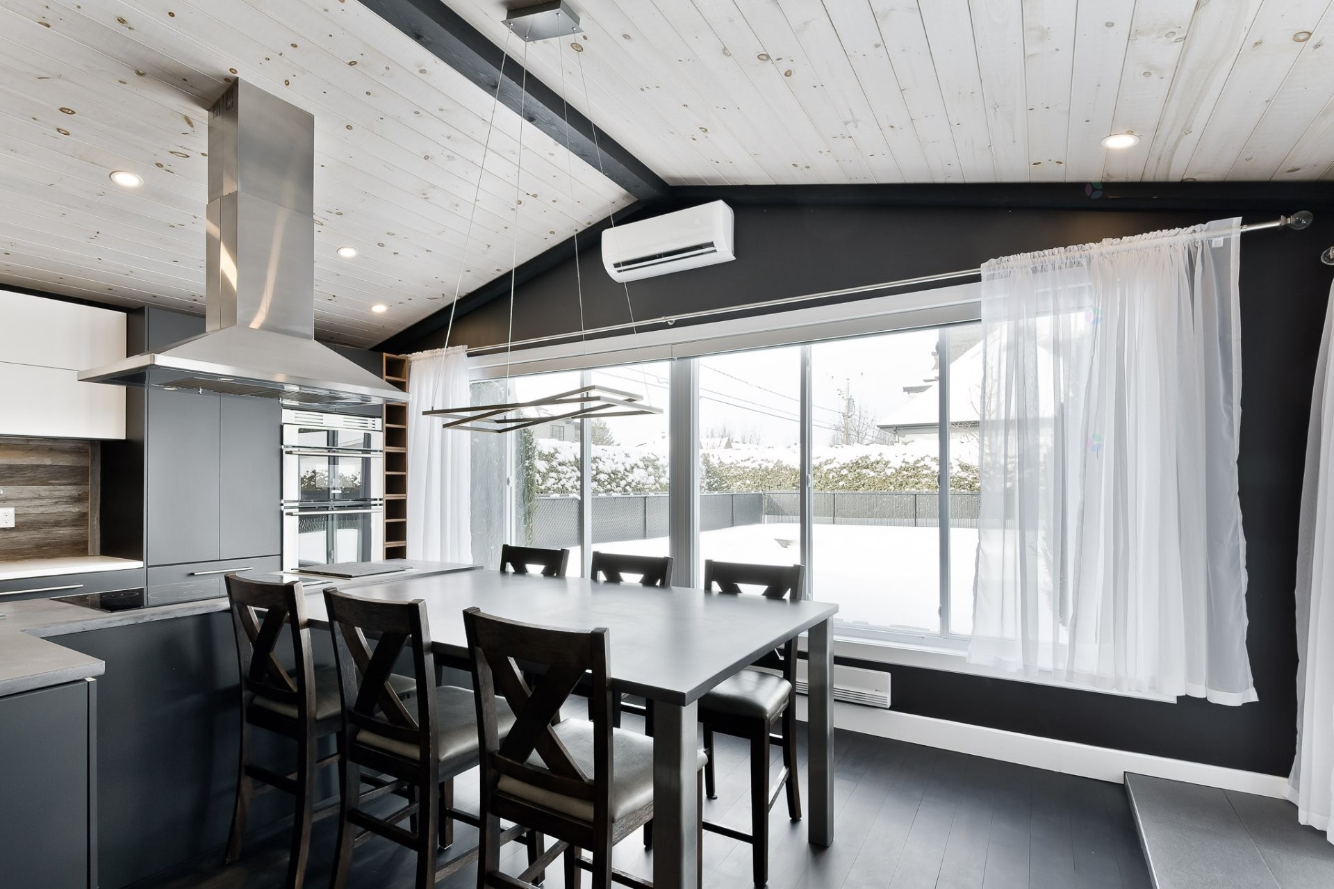 









170


Rue Jean

,
Saint-Jean-sur-Richelieu,




QC
J2W2C8

