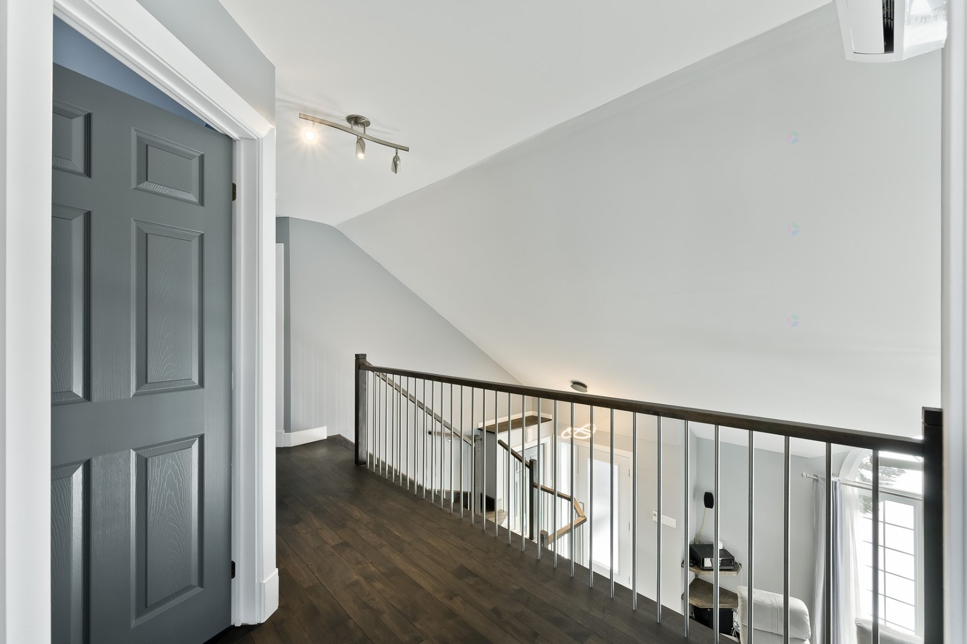 









170


Rue Jean

,
Saint-Jean-sur-Richelieu,




QC
J2W2C8

