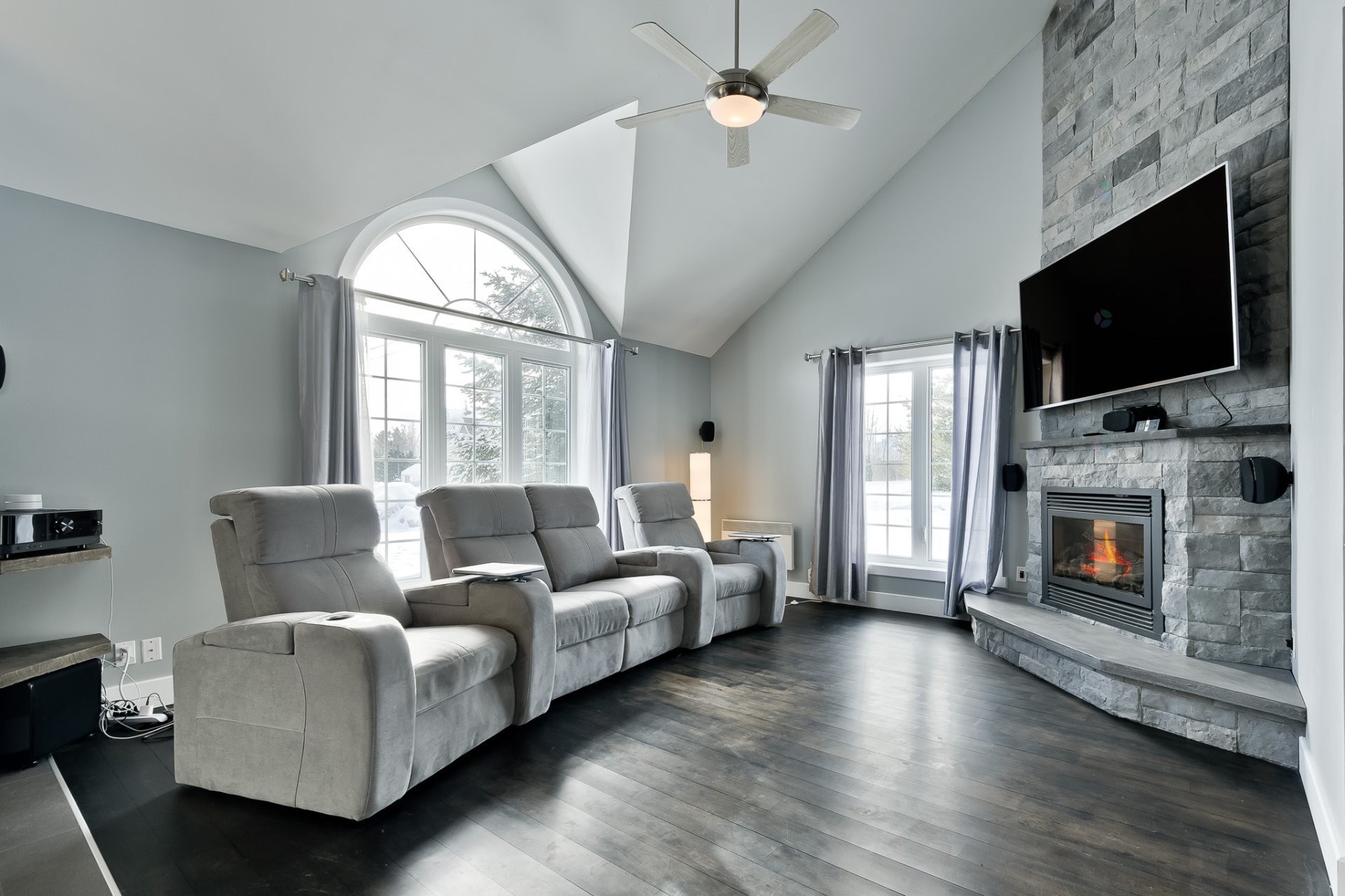 









170


Rue Jean

,
Saint-Jean-sur-Richelieu,




QC
J2W2C8

