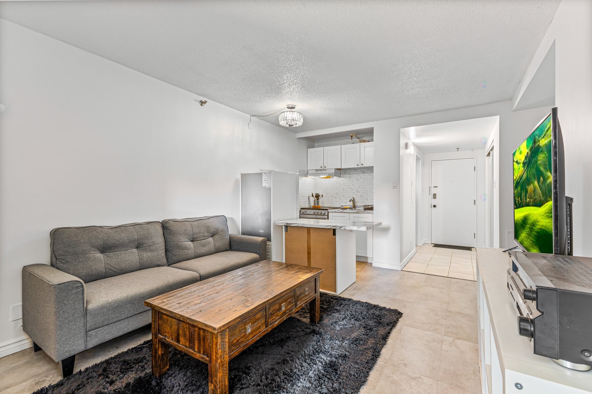 









1055


Rue St-Mathieu

, 851,
Montréal (Ville-Marie),




QC
H3H2S3

