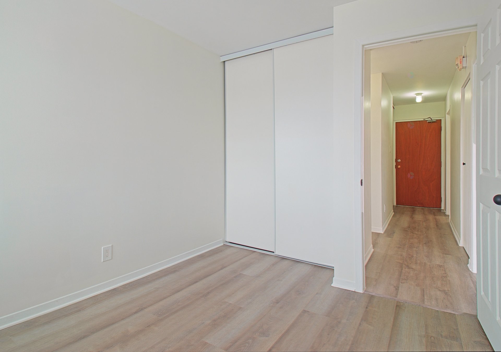 









462


Boul. Alexandre-Taché

, 402,
Gatineau (Hull),




QC
J9J0C2

