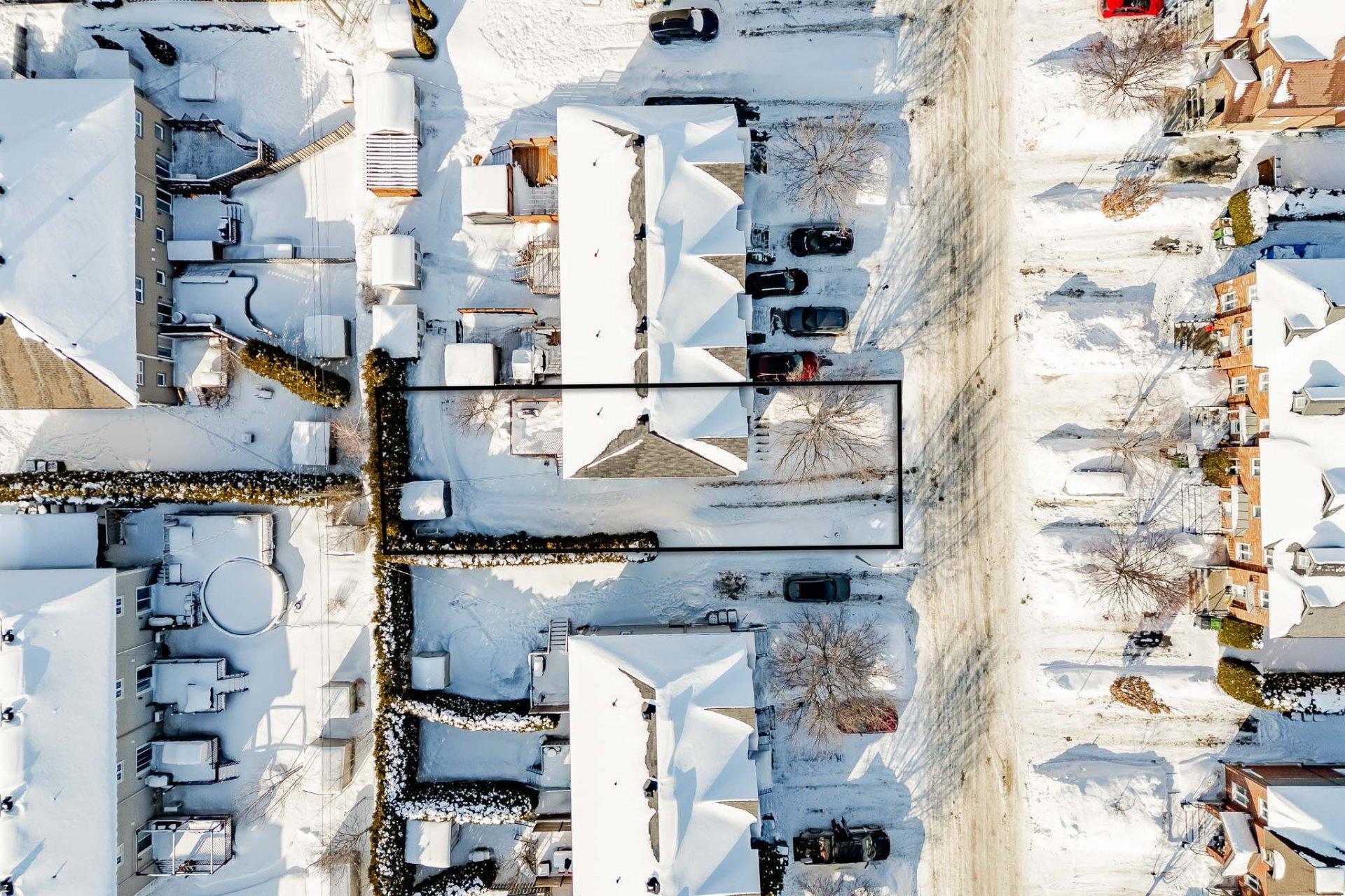 









1301


Rue Marini

,
Sherbrooke (Brompton/Rock Forest/Saint-Élie/Deauville),




QC
J1N0L1

