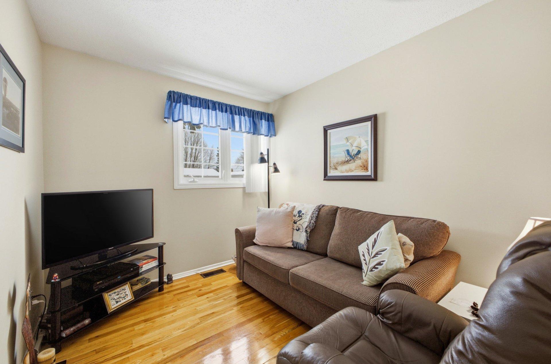 









5


Rue Aline

,
Gatineau (Gatineau),




QC
J8T1T1

