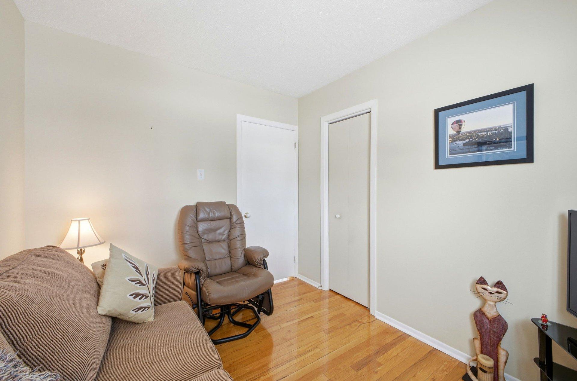 









5


Rue Aline

,
Gatineau (Gatineau),




QC
J8T1T1

