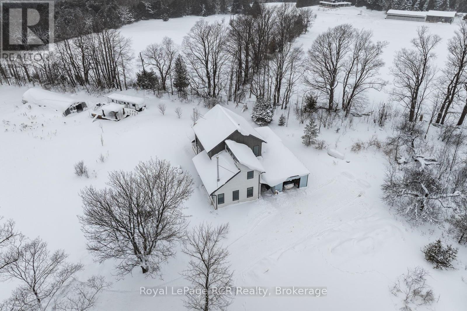 












251 MILL ROAD

,
Chatsworth,







Ontario
N0H1R0

