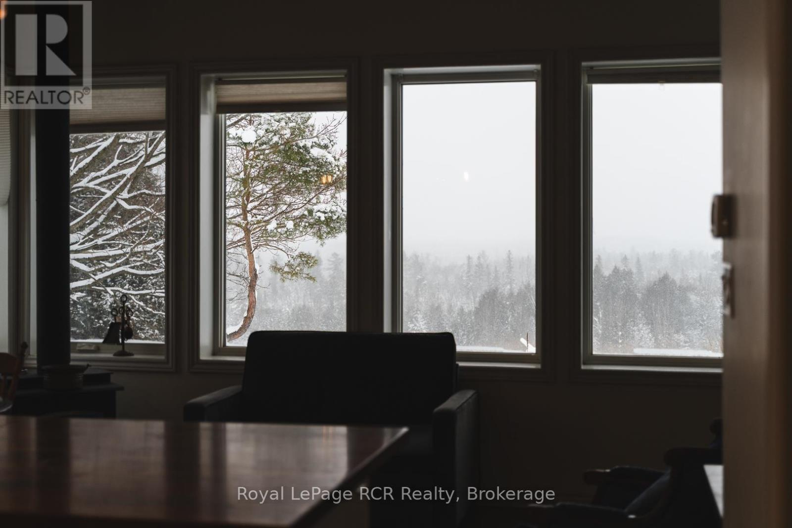 












251 MILL ROAD

,
Chatsworth,







Ontario
N0H1R0

