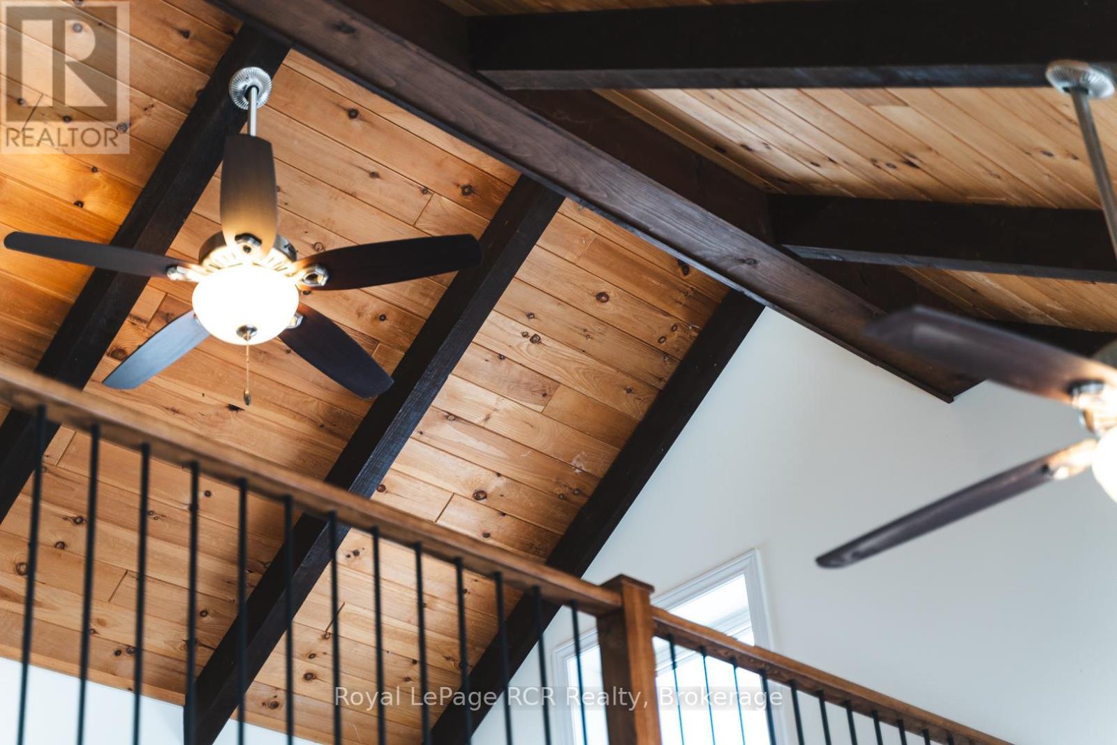 












251 MILL ROAD

,
Chatsworth,







Ontario
N0H1R0

