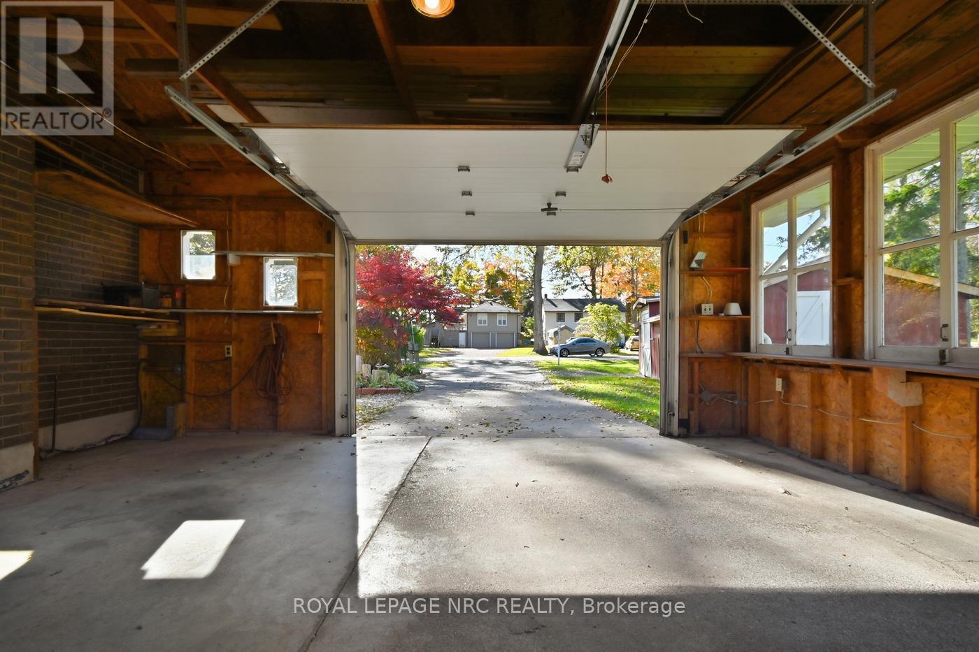 












10592 WOODLAND DRIVE

,
Wainfleet (Lakeshore),




Ontario
L3K5V4

