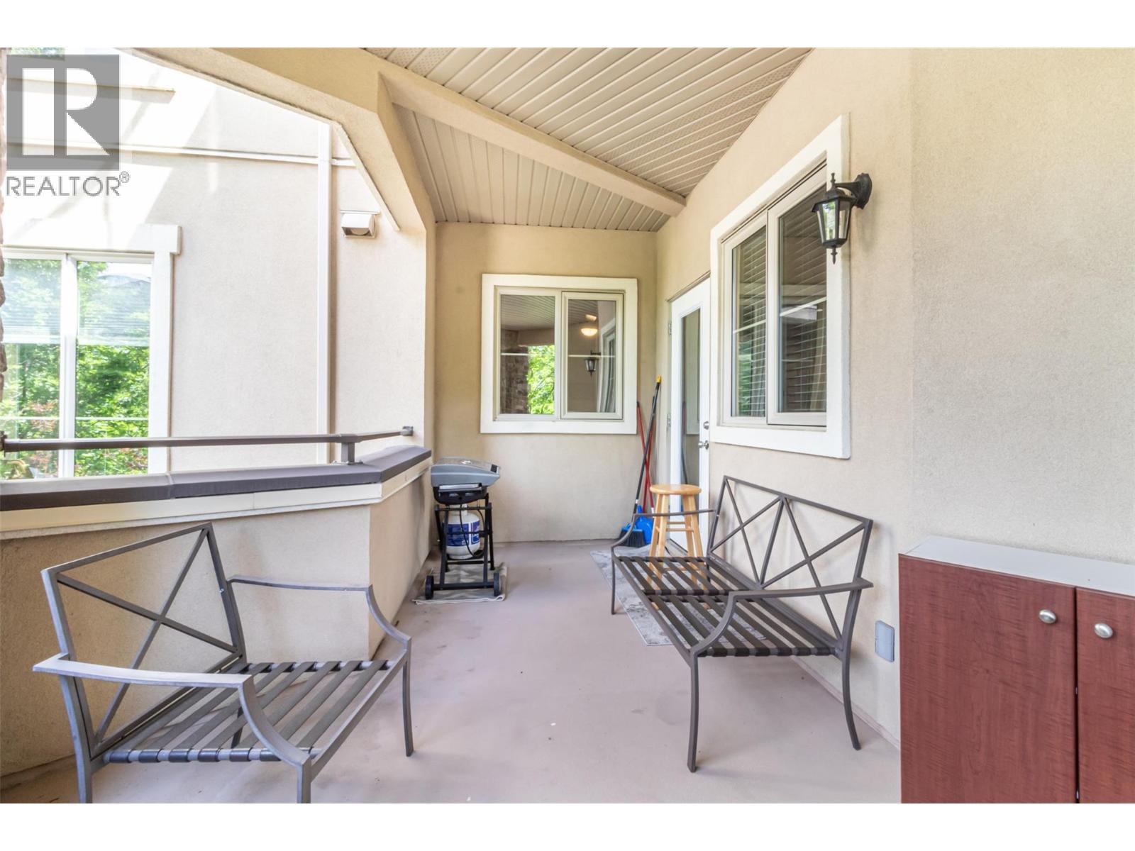 












1873 Country Club Drive Unit# 2207

,
Kelowna,




British Columbia
V1V2A7

