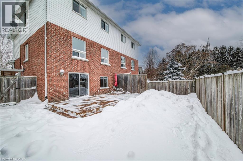 












84 WALSH Crescent

,
Stratford,




Ontario
N5A7X8

