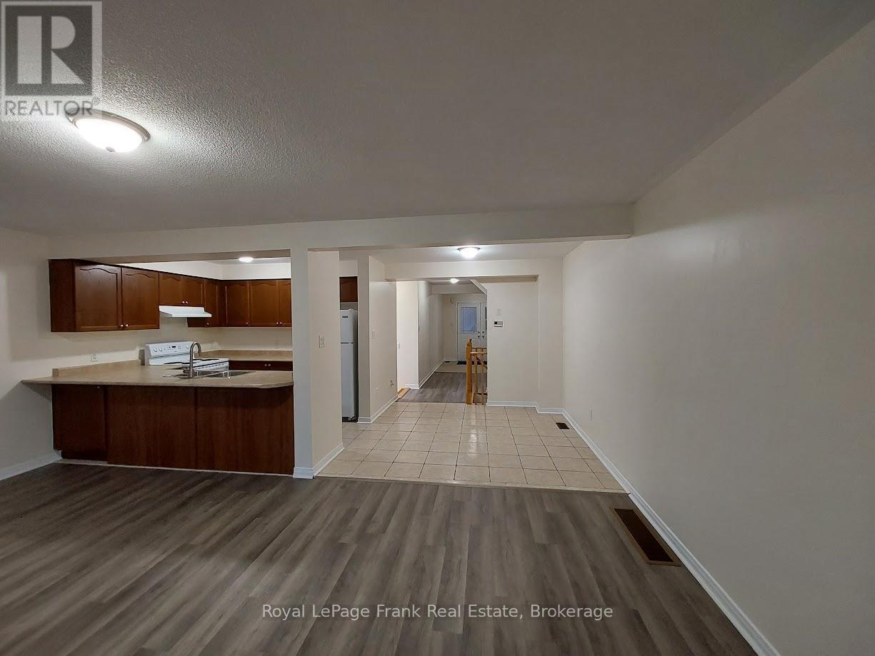 












1513 GLENBOURNE DRIVE

,
Oshawa,




Ontario
L1K0M5

