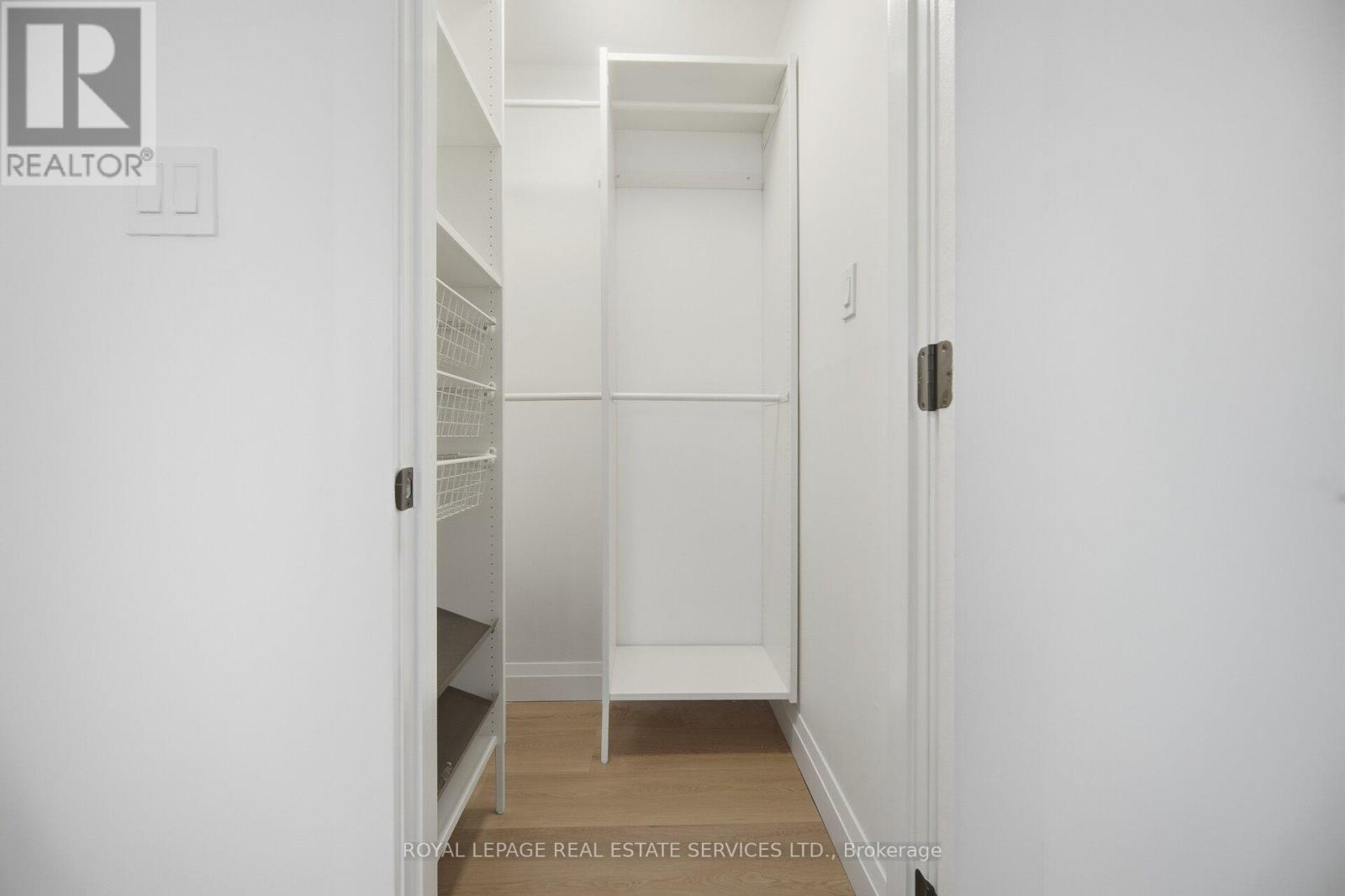 












1811 - 1476 PILGRIMS WAY

,
Oakville,




Ontario
L6M3G7

