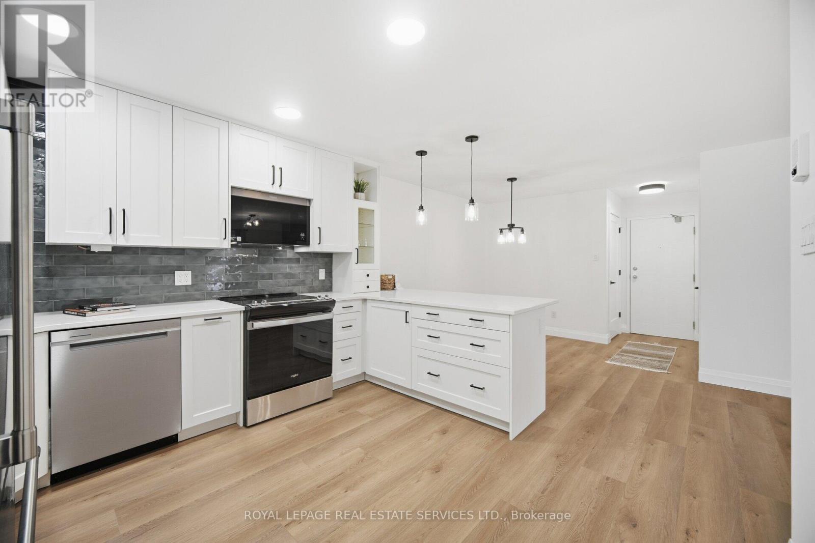 












1811 - 1476 PILGRIMS WAY

,
Oakville,




Ontario
L6M3G7

