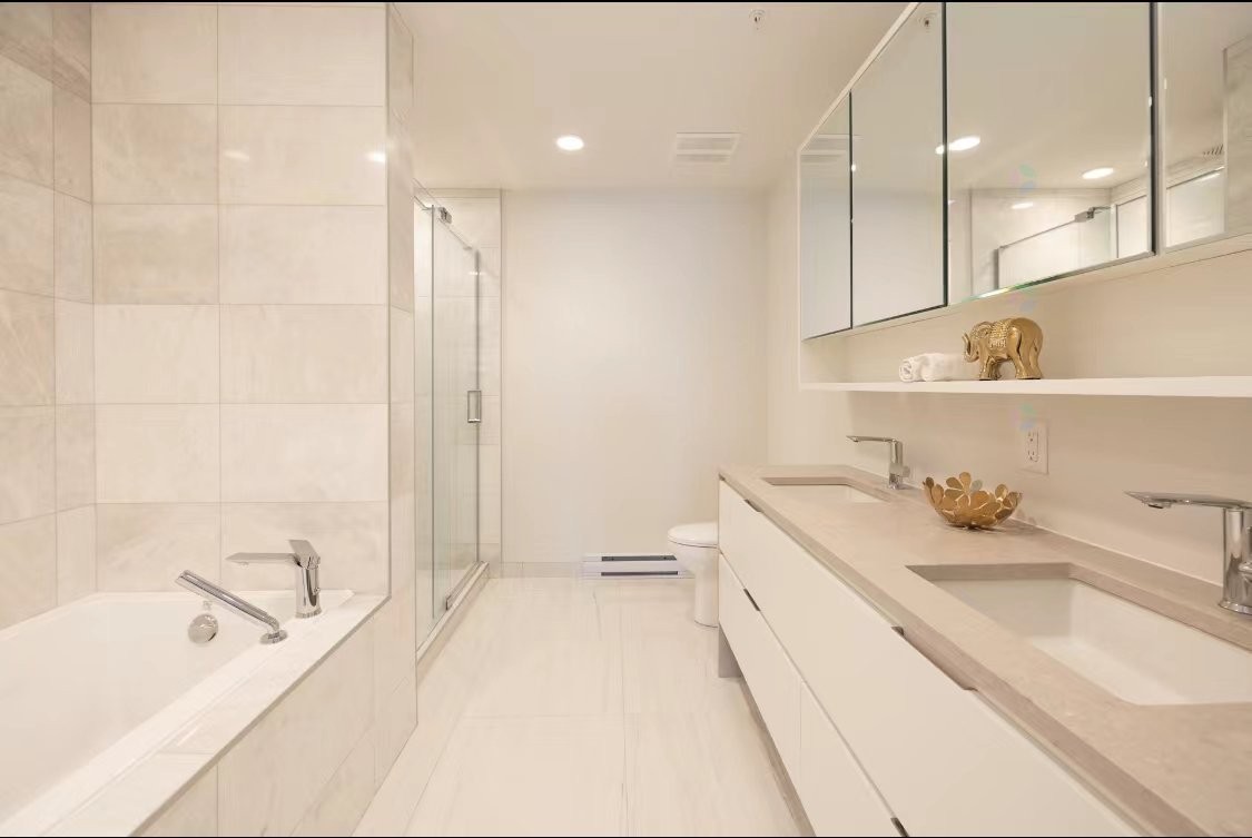 









1288


Rue St-Antoine O.

, TH2,
Montréal (Ville-Marie),




QC
H3C0X6

