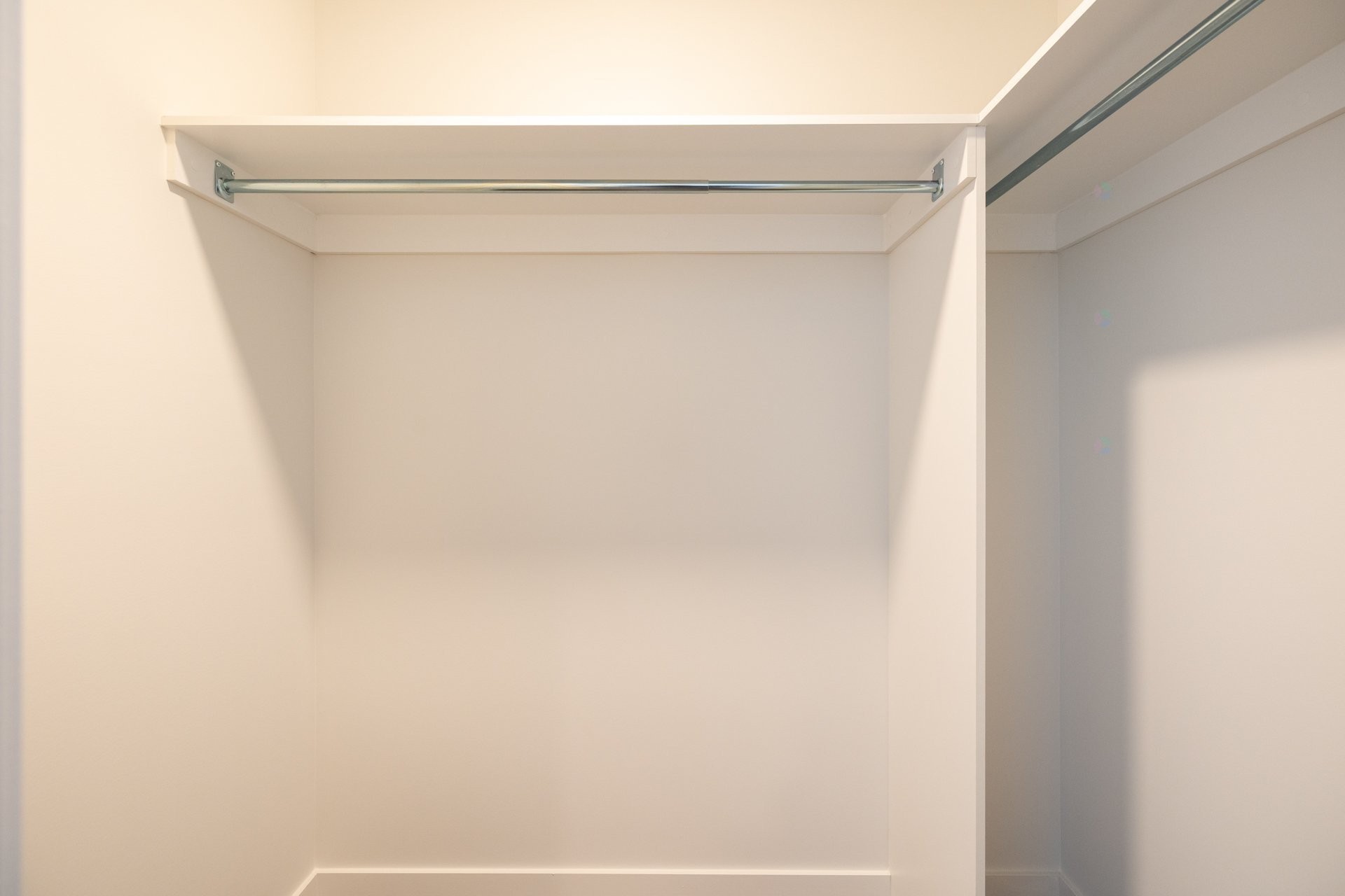 









1288


Rue St-Antoine O.

, TH2,
Montréal (Ville-Marie),




QC
H3C0X6

