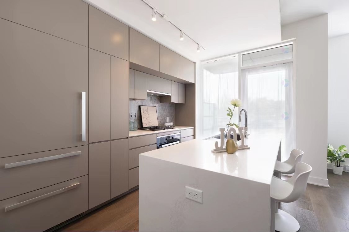 









1288


Rue St-Antoine O.

, TH2,
Montréal (Ville-Marie),




QC
H3C0X6

