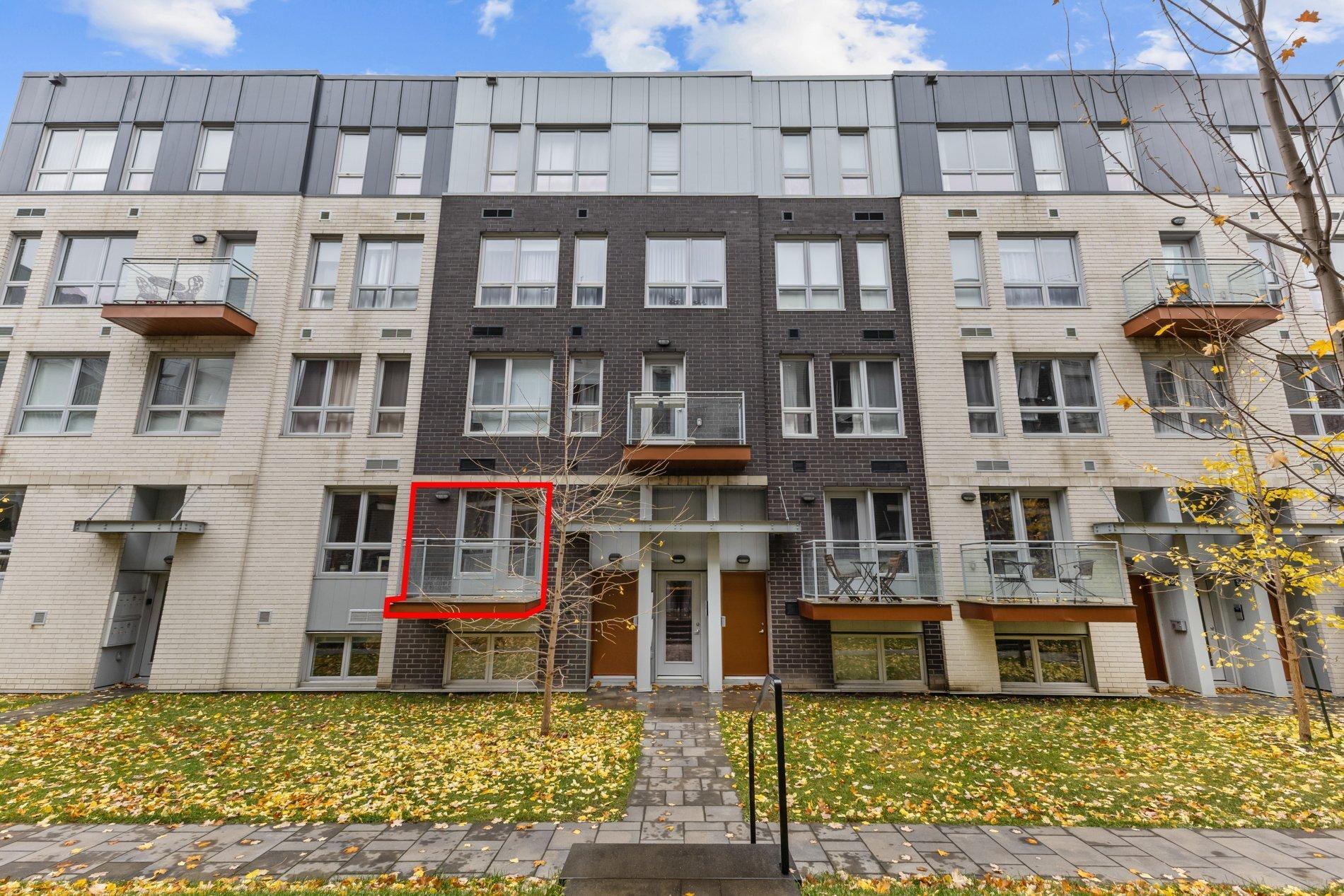 









558


Rue Nicolet

,
Montréal (Mercier/Hochelaga-Maisonneuve),




QC
H1W0C2

