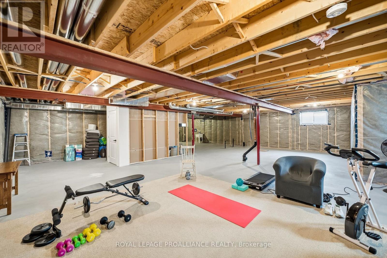 












48 SCHMIDT WAY

,
Quinte West (Murray Ward),




Ontario
K8V0L6

