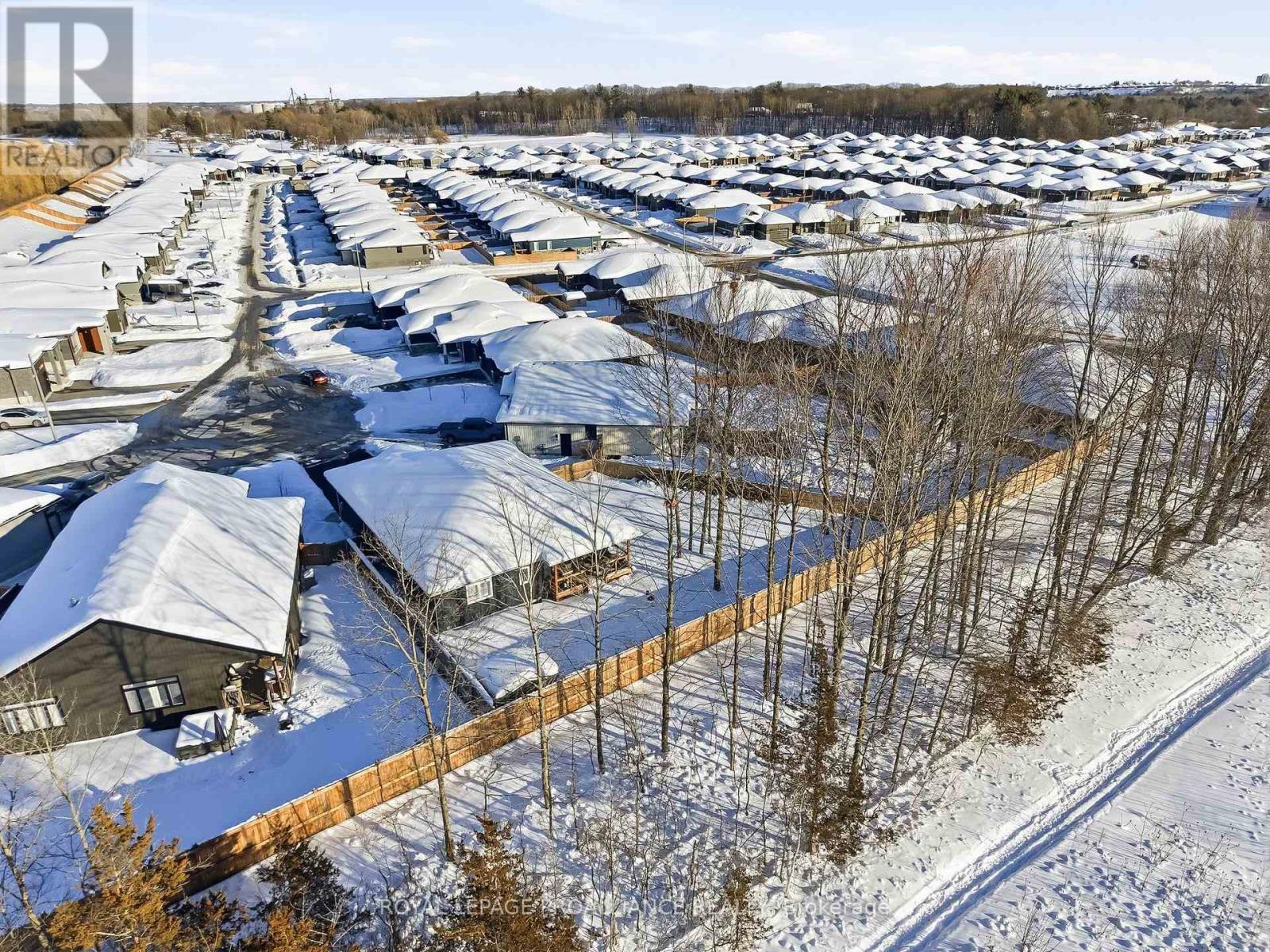 












48 SCHMIDT WAY

,
Quinte West (Murray Ward),




Ontario
K8V0L6

