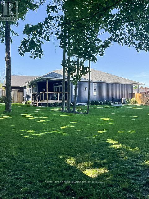 












48 SCHMIDT WAY

,
Quinte West (Murray Ward),




Ontario
K8V0L6

