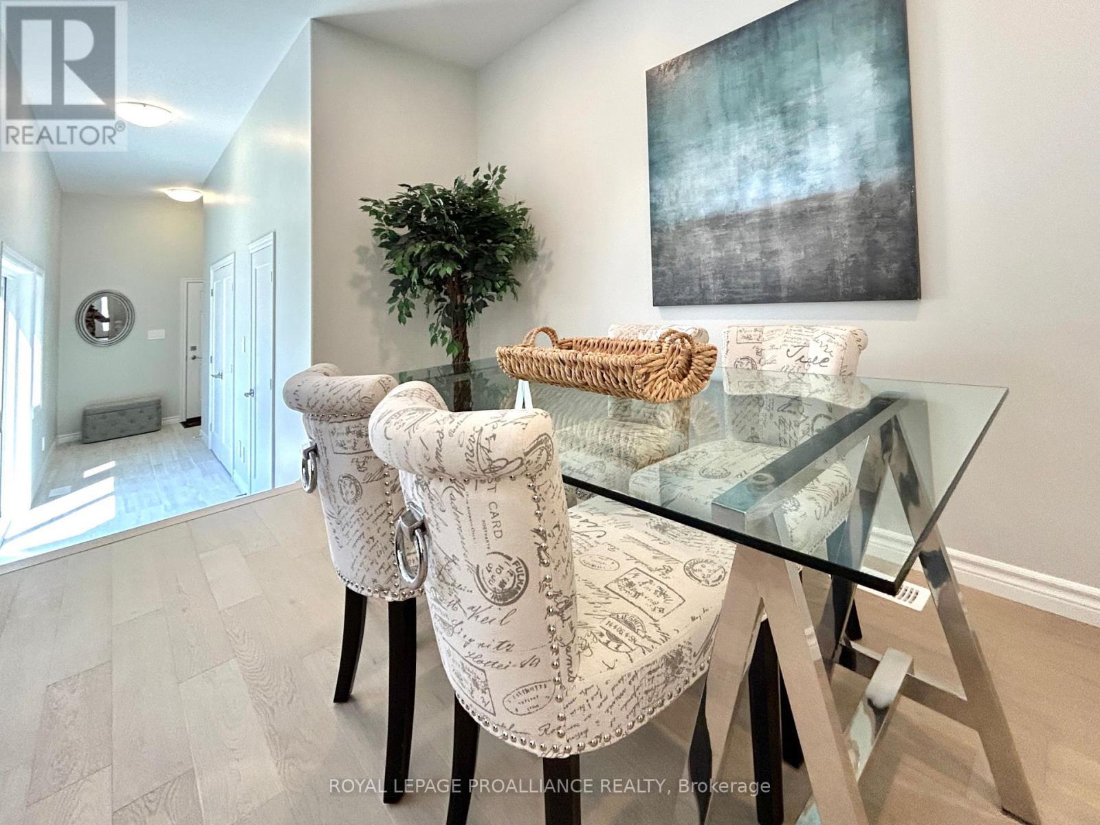 












79 ATHABASKA DRIVE

,
Belleville (Thurlow Ward),




Ontario
K8N0T1

