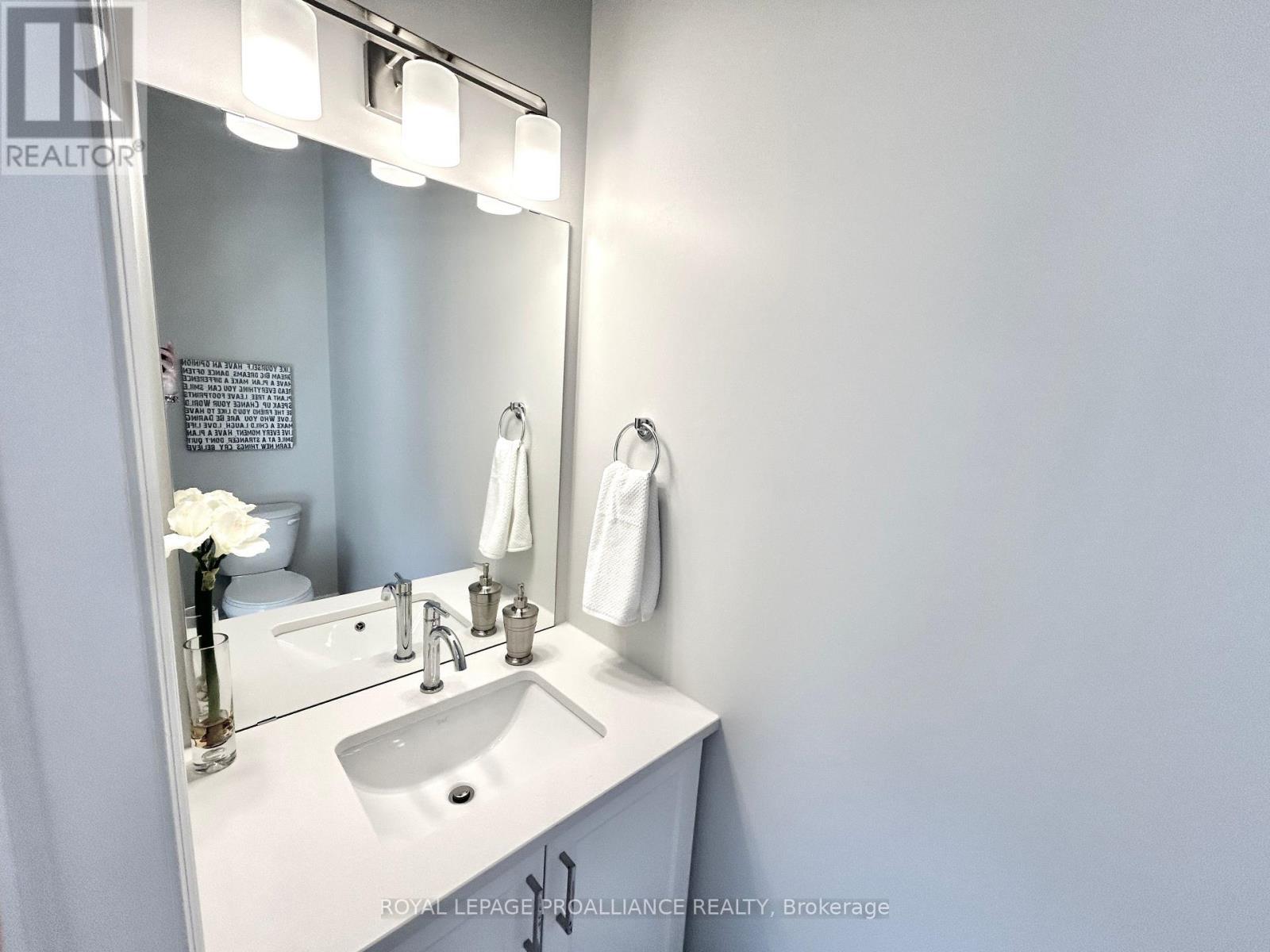 












79 ATHABASKA DRIVE

,
Belleville (Thurlow Ward),




Ontario
K8N0T1

