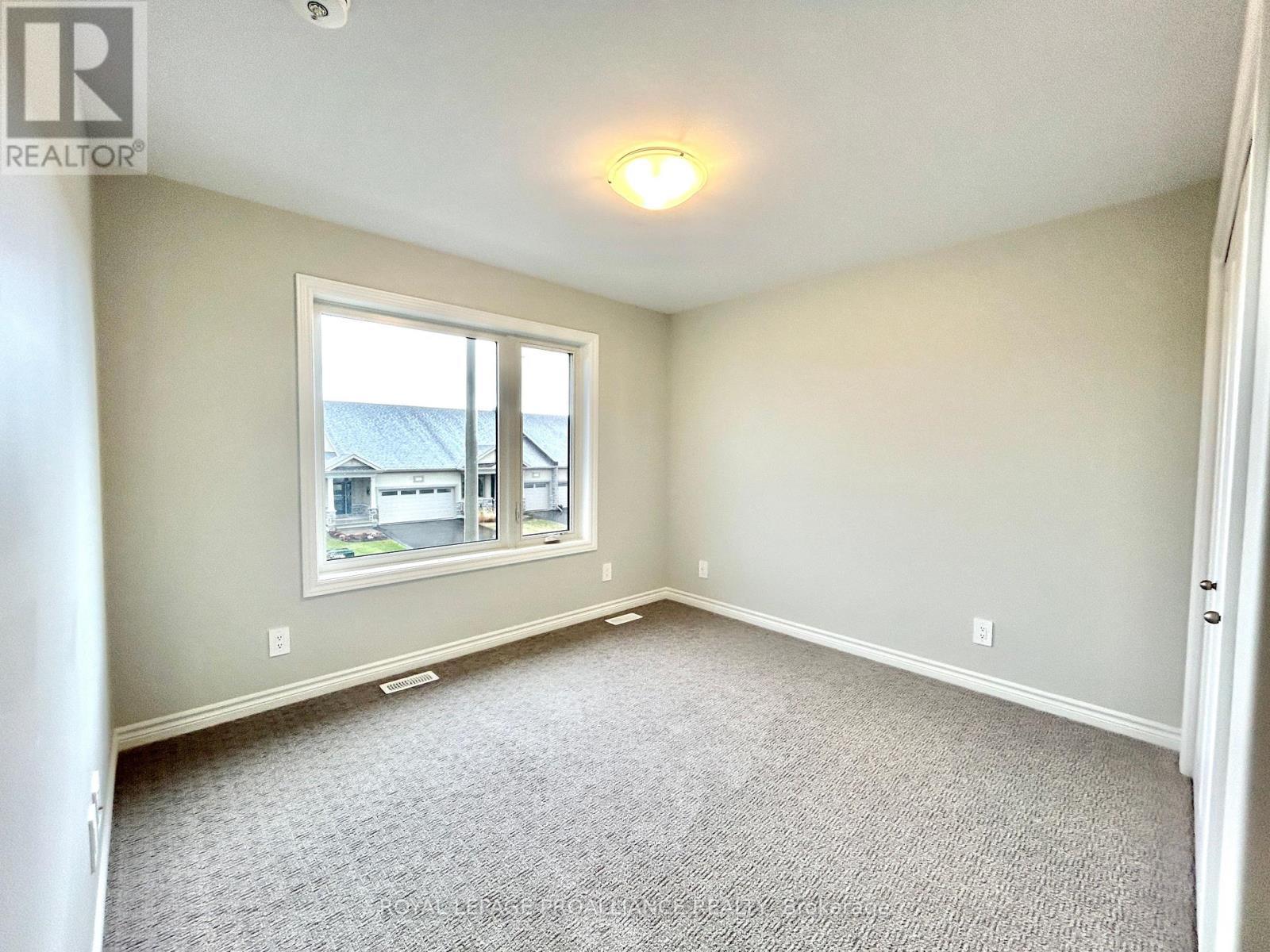 












79 ATHABASKA DRIVE

,
Belleville (Thurlow Ward),




Ontario
K8N0T1

