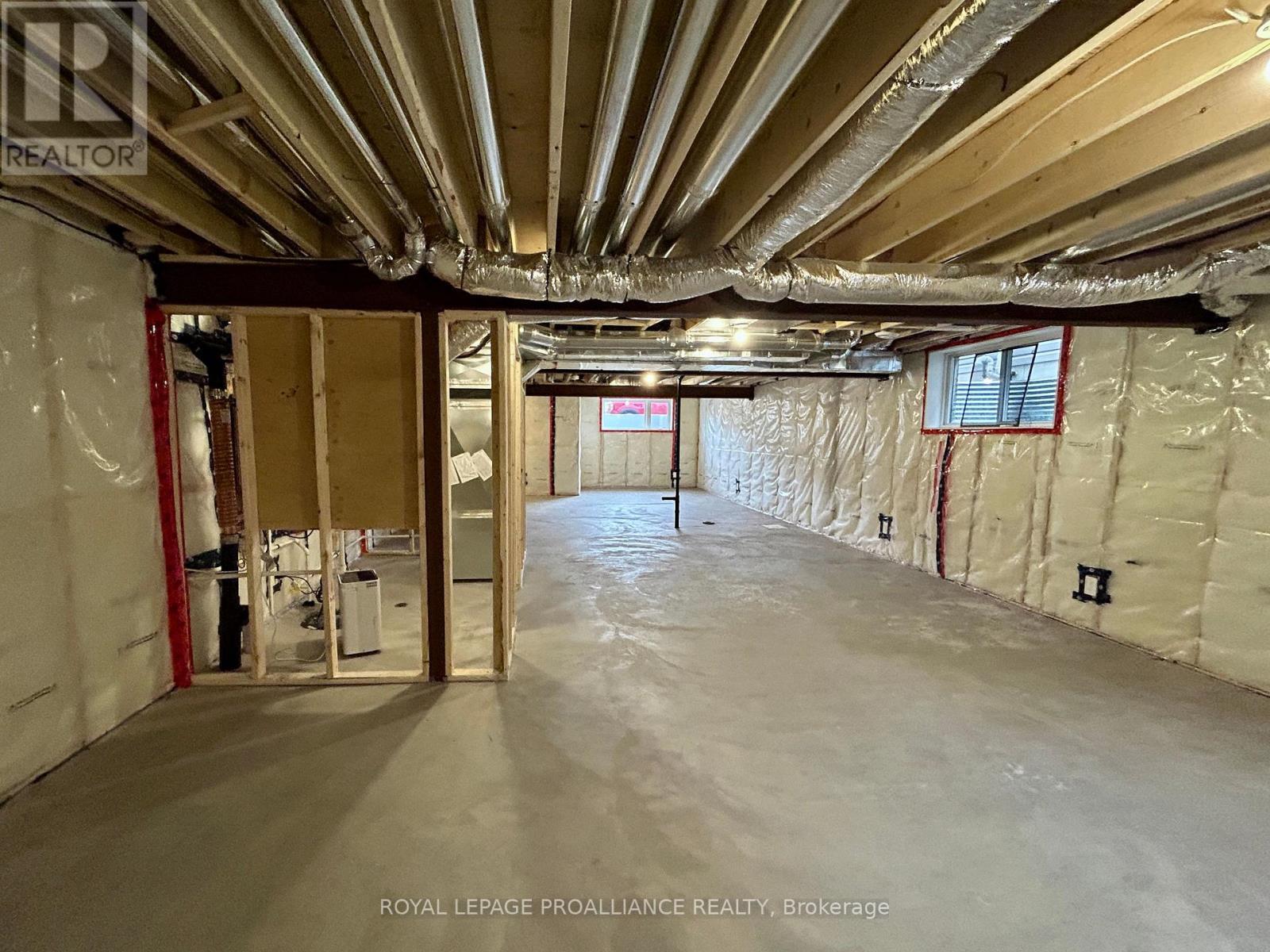 












79 ATHABASKA DRIVE

,
Belleville (Thurlow Ward),




Ontario
K8N0T1

