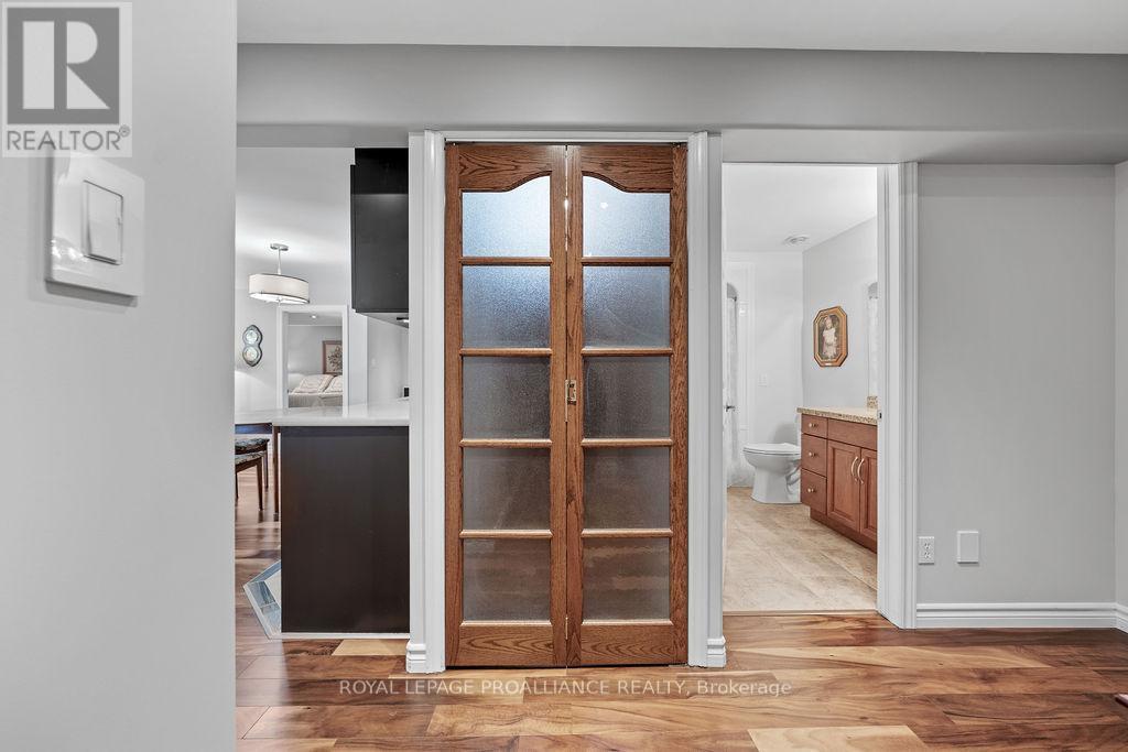 












5 SIMCOE DRIVE

,
Belleville (Thurlow Ward),




Ontario
K8N0N7

