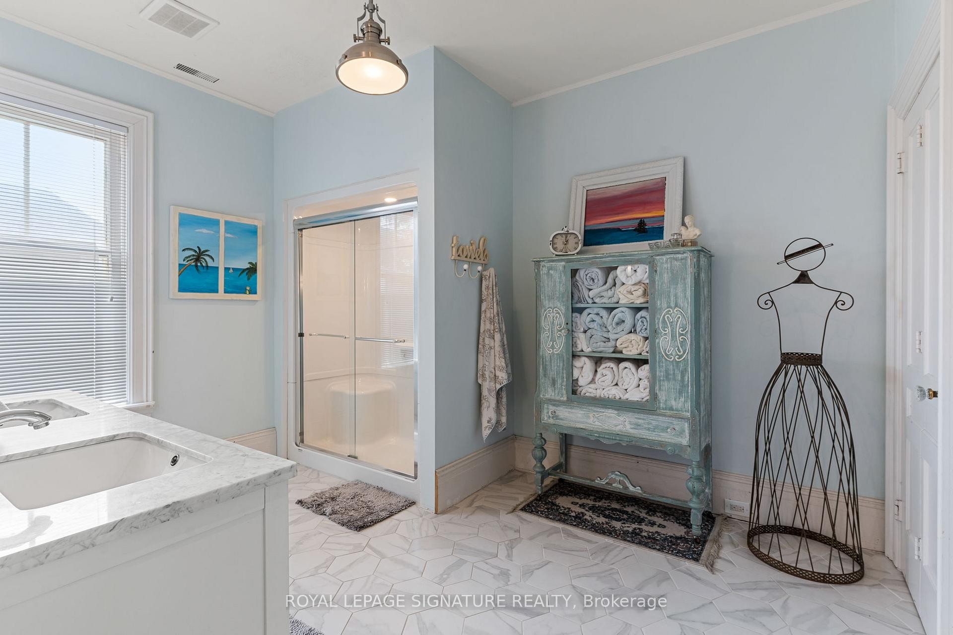 









1000


1st

Avenue West,
Owen Sound,




ON
N4K 4K5

