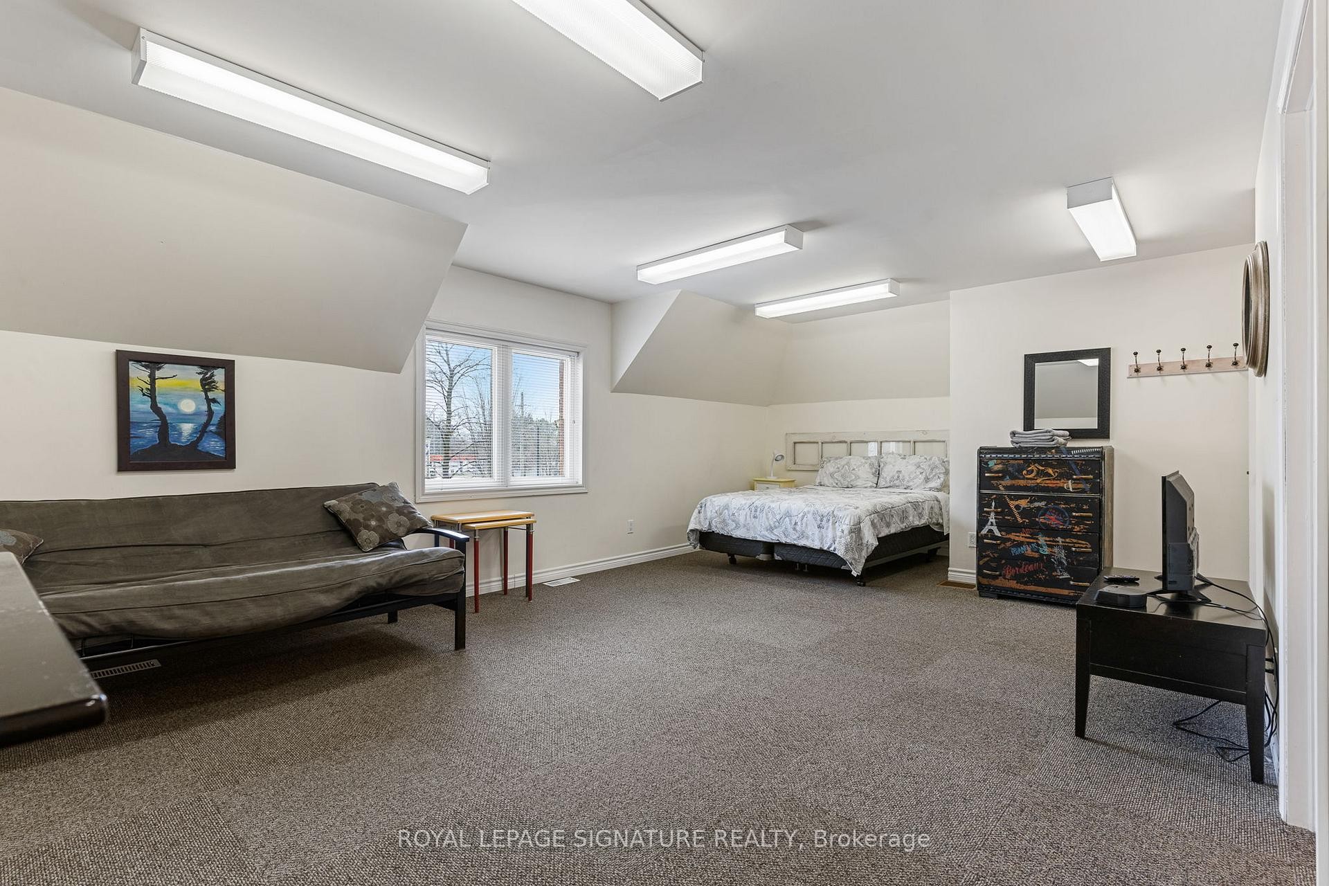 









1000


1st

Avenue West,
Owen Sound,




ON
N4K 4K5

