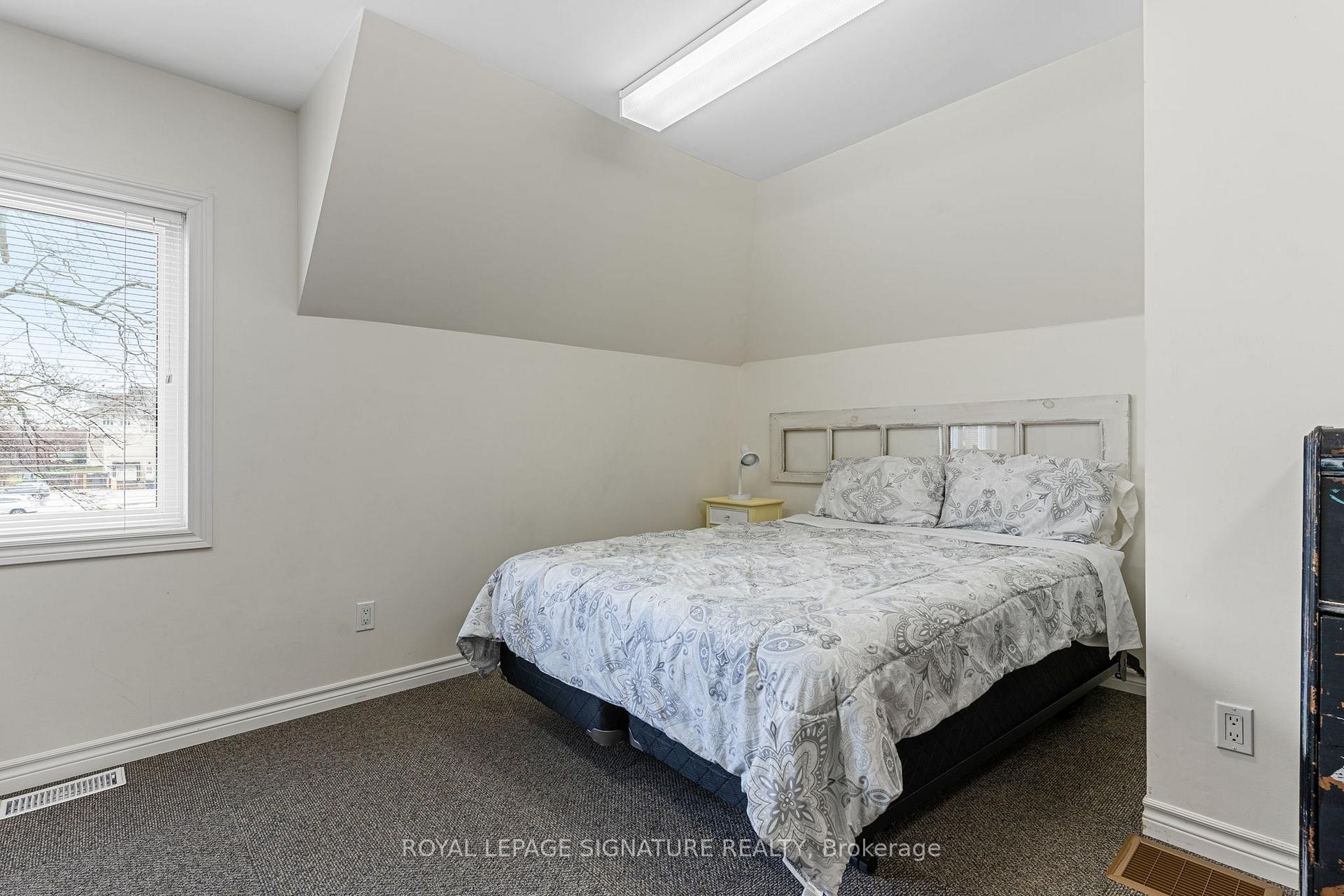 









1000


1st

Avenue West,
Owen Sound,




ON
N4K 4K5

