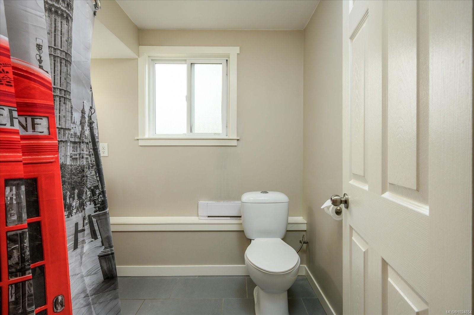 









6891


Harwood

Dr,
Lantzville,




BC
V0R 2H0

