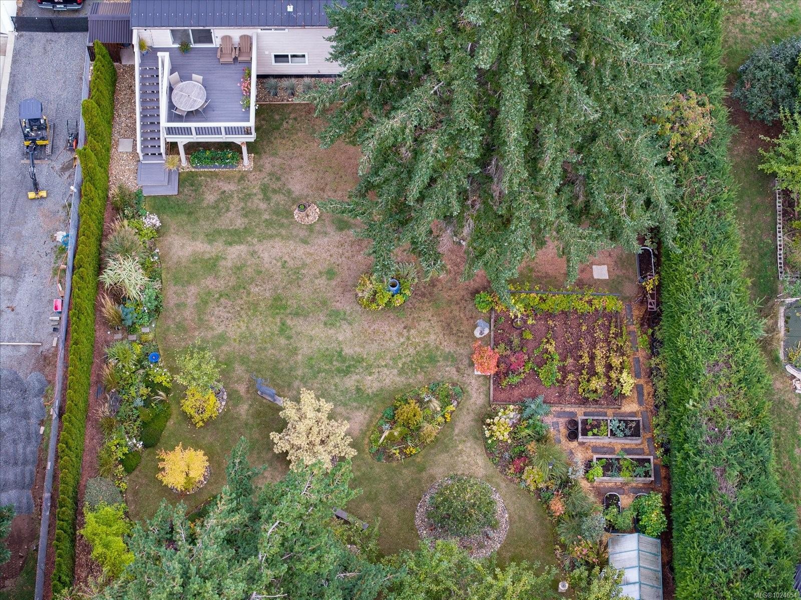 









6891


Harwood

Dr,
Lantzville,




BC
V0R 2H0

