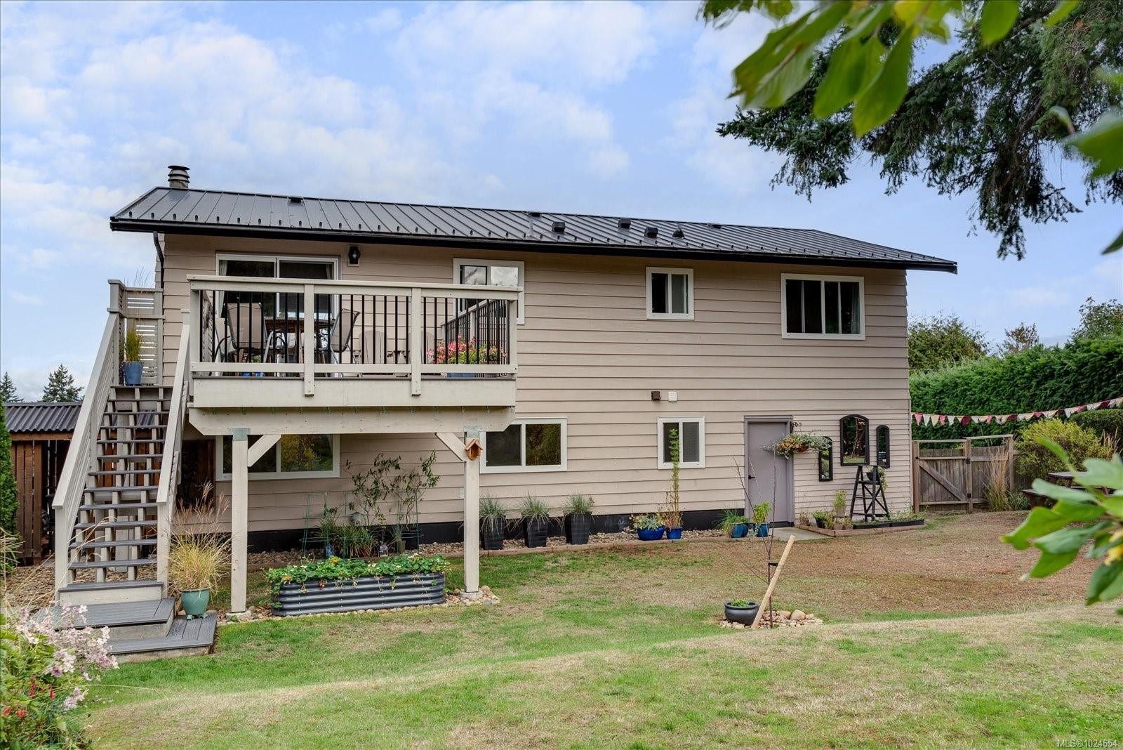 









6891


Harwood

Dr,
Lantzville,




BC
V0R 2H0

