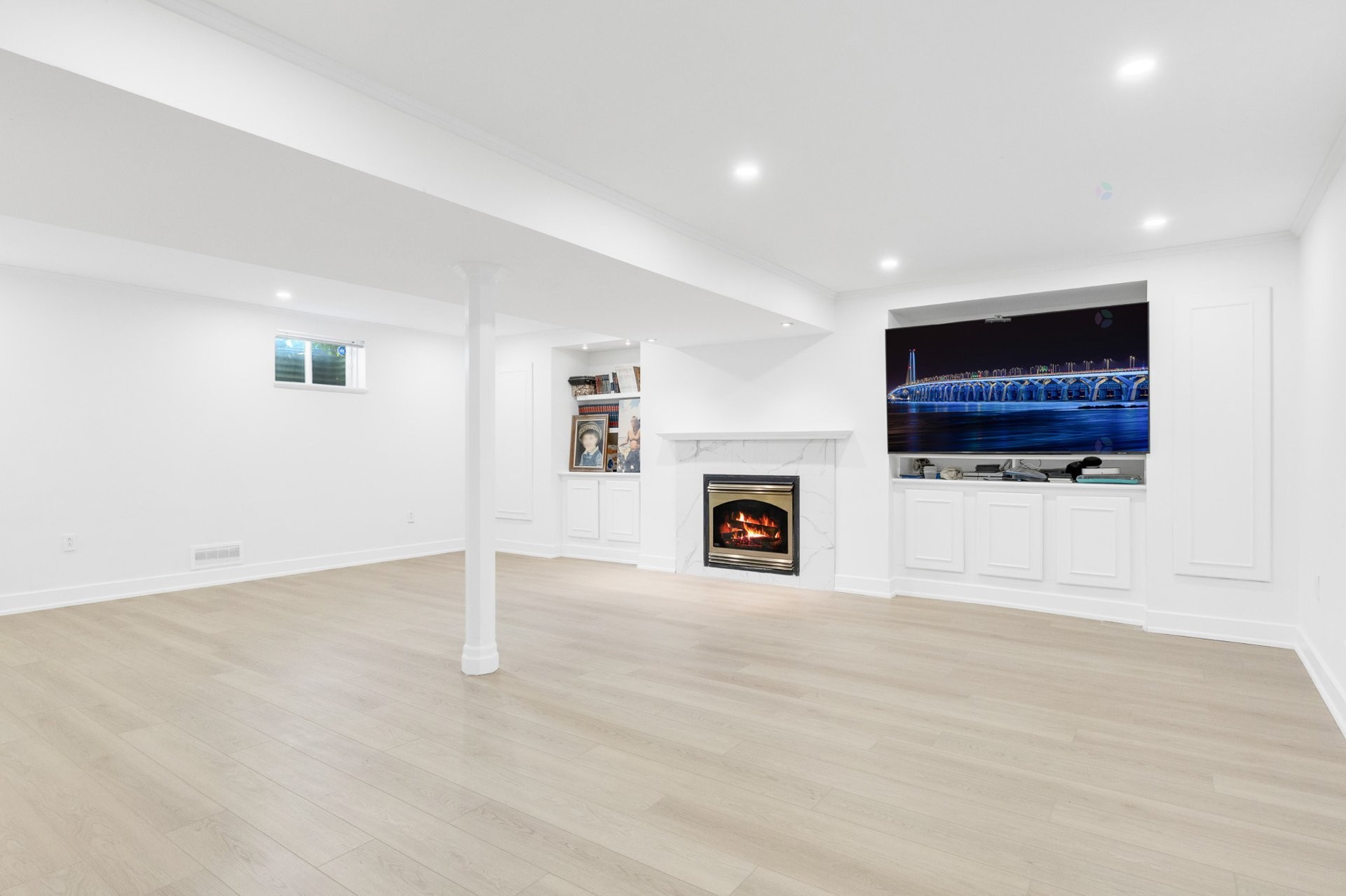 









129


Rue Wilson

,
Dollard-des-Ormeaux,




QC
H9A1W7

